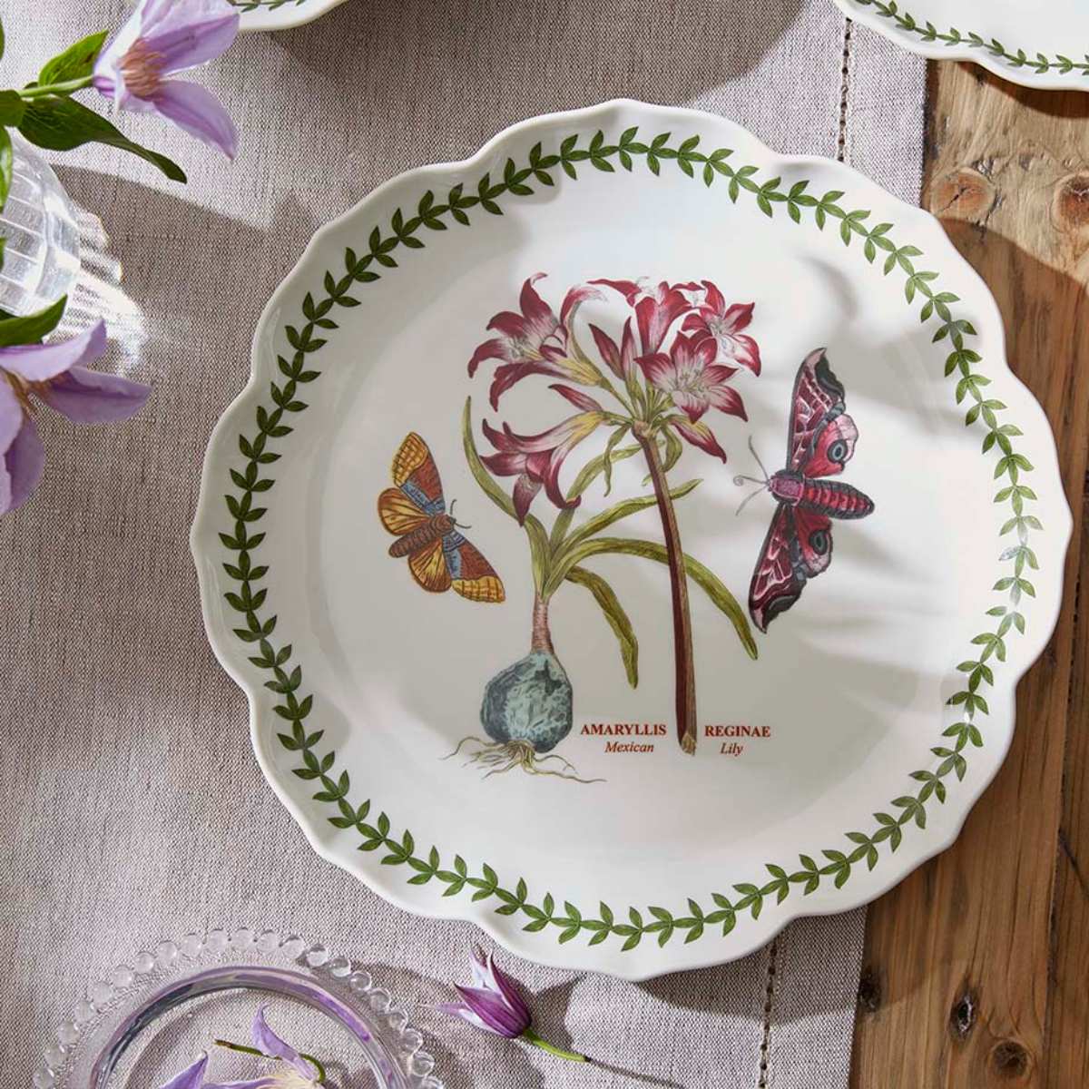 Botanic Garden  Lotus Blossom Dinner Plate, Mexican Lily image number null